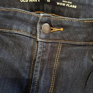 Old Navy Men's Bootcut Jeans in Dark Indigo with Contrast Stitching